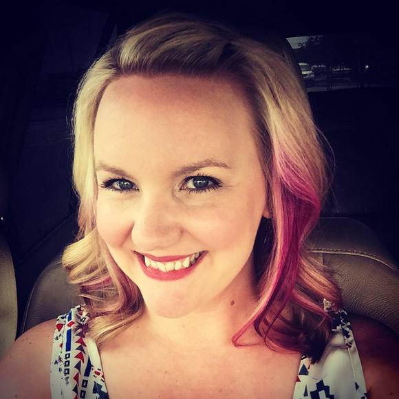 Meet your Posher, Jessica - Picture 1 of 1